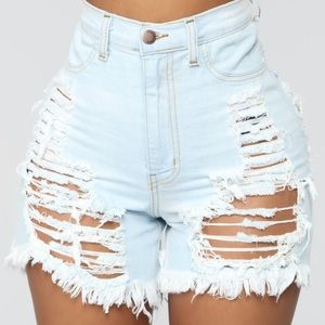 Going To Extremes Bermuda Shorts